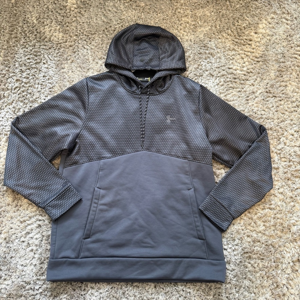 Under Armour Textured Gray Hoodie Size L